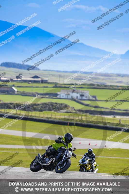 anglesey no limits trackday;anglesey photographs;anglesey trackday photographs;enduro digital images;event digital images;eventdigitalimages;no limits trackdays;peter wileman photography;racing digital images;trac mon;trackday digital images;trackday photos;ty croes